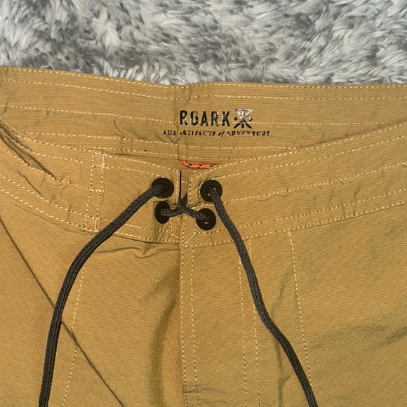 Men’s Roark the artifacts of adventure layover shorts. Size 32W, near ne… - Picture 2 of 6